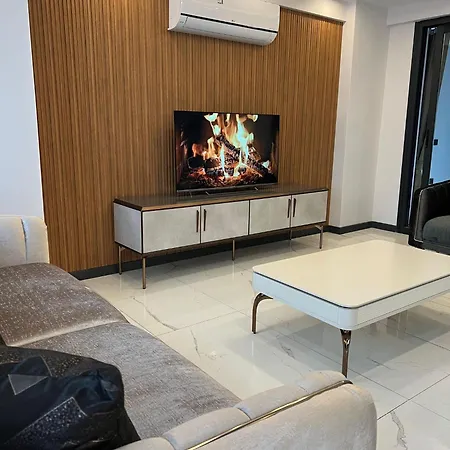 Zeyno Apartment *